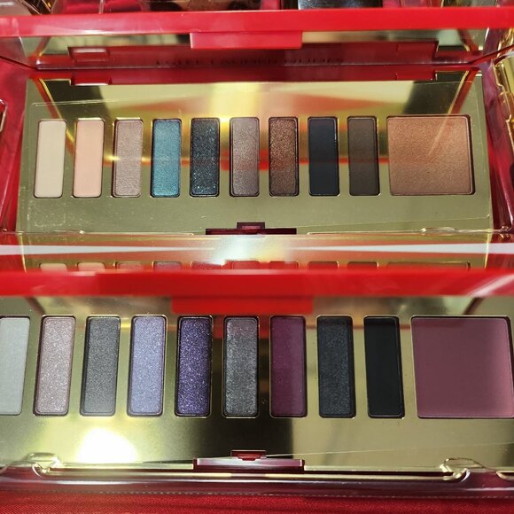 Estee Lauder Holiday Set - Picture 5 of 9